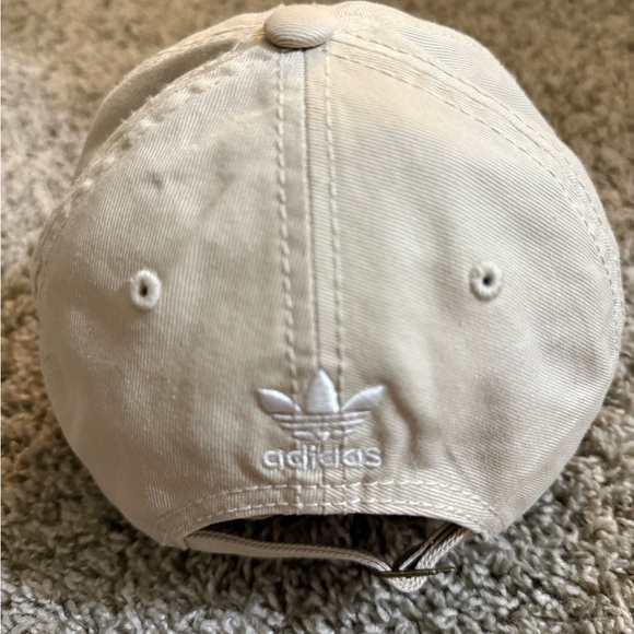 Adidas hat for Men - Picture 5 of 8